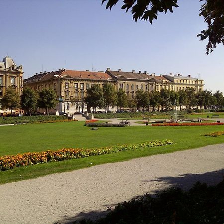 Zagrebrent Apartments Luaran gambar